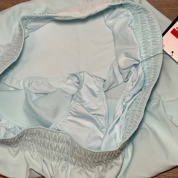 Nike One Dri Fit Mid Rise 3” Brief Lined Shorts Large - Picture 5 of 8